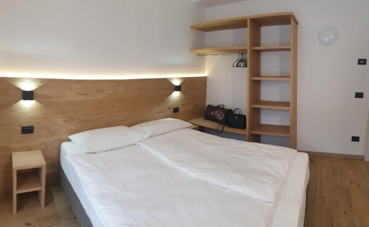 Chalet Relax Molveno E Andalo Dolomitiヴィラ エクステリア 写真