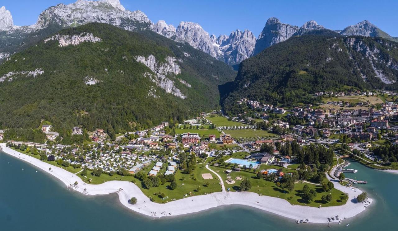 Chalet Relax Molveno E Andalo Dolomitiヴィラ エクステリア 写真