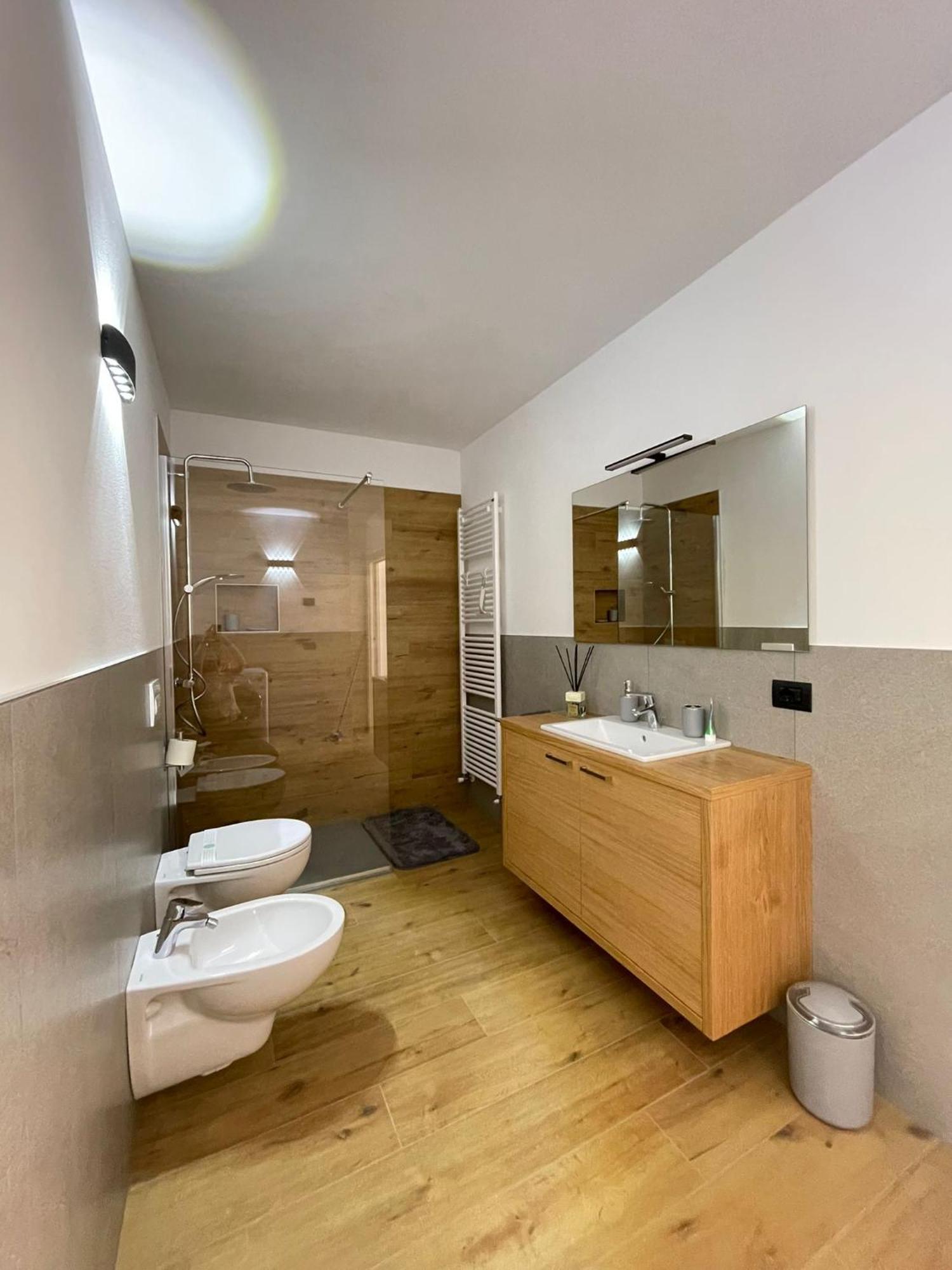 Chalet Relax Molveno E Andalo Dolomitiヴィラ エクステリア 写真